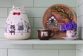 Отделка стеновым паркетом Г-образного балкона с утеплением