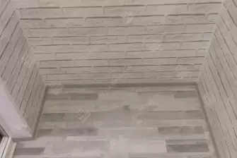 Отделка балкона с установкой теплого пола