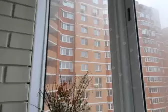 Отделка балкона Лодочка под ключ с холодным остеклением