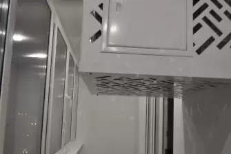 Остекление балкона в серии дома 01-ПЗ с утеплением и отделкой