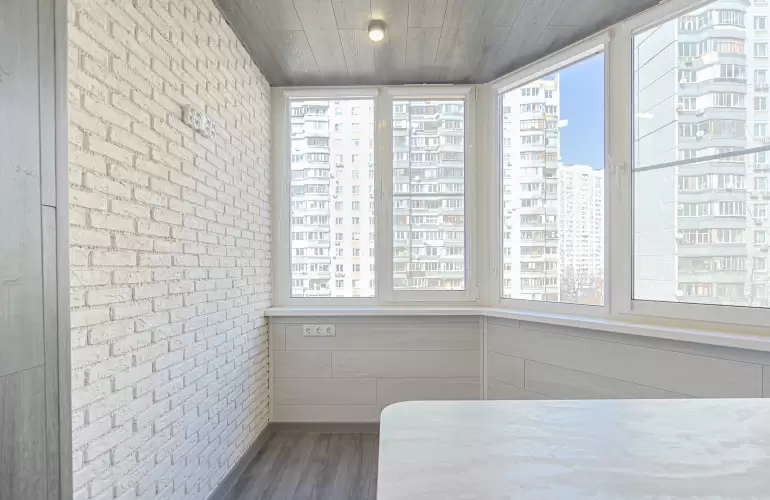 Объединение балкона с комнатой